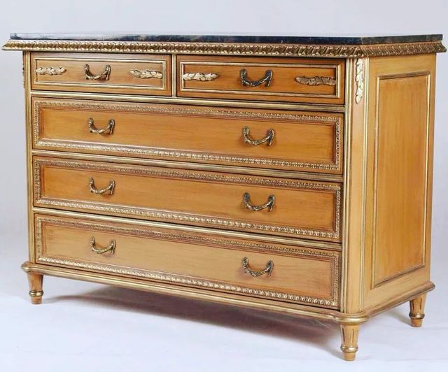 comoda-luis-xvi.jpg